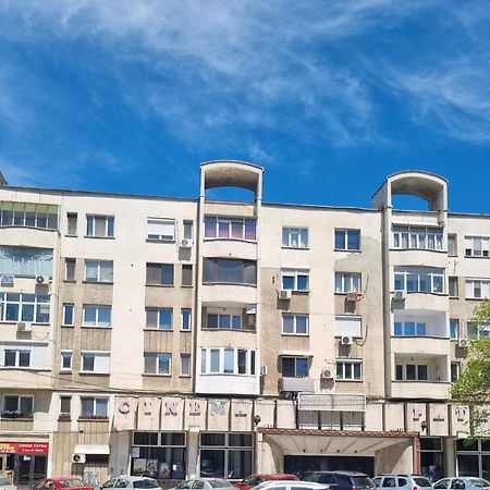 Appartamento Garsoniera Craiova Centru Esterno foto
