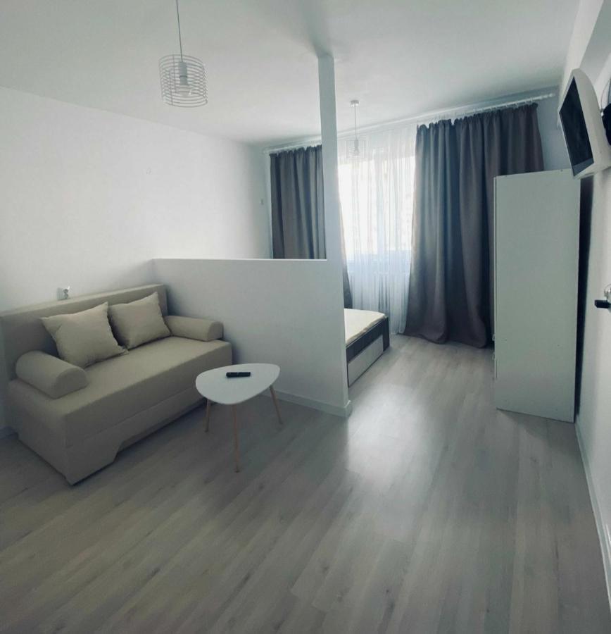 Appartamento Garsoniera Craiova Centru Esterno foto