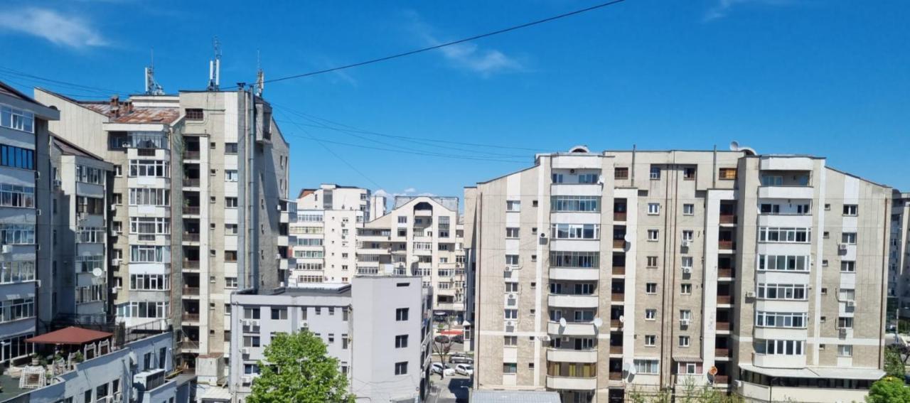 Appartamento Garsoniera Craiova Centru Esterno foto